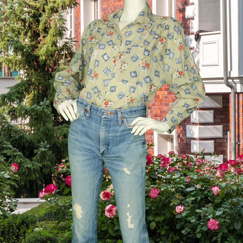 Vintage Floral Flowers USA Made Top Shirt Blouse M